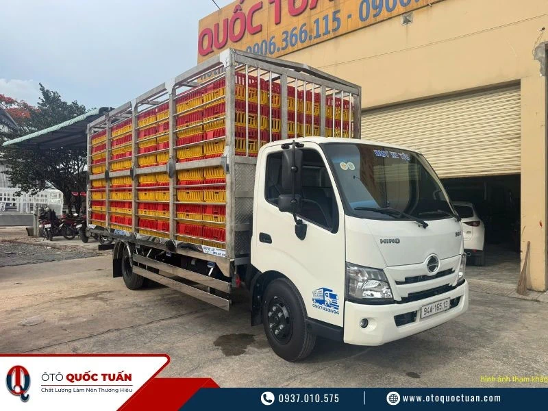 Xe chở gà, gia cầm chuyên dụng 2025: Giải pháp tối ưu nâng cao hiệu quả kinh tế